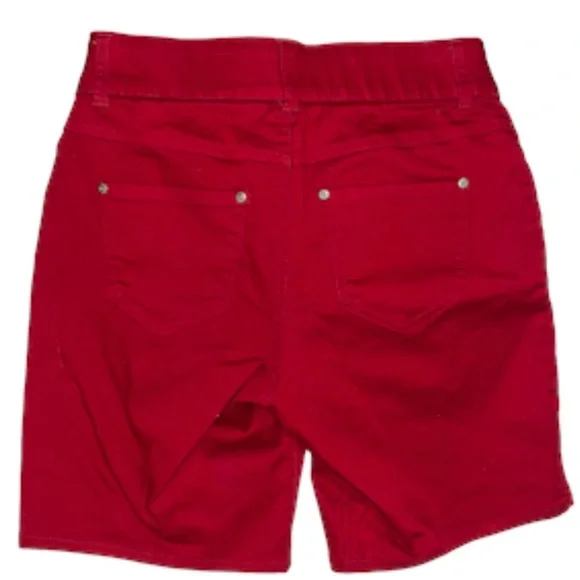 NWOT / EST. 1946 Denim Juniors / women’s size 2 red shorts. NEVER BEEN WORN!!! - Picture 4 of 7